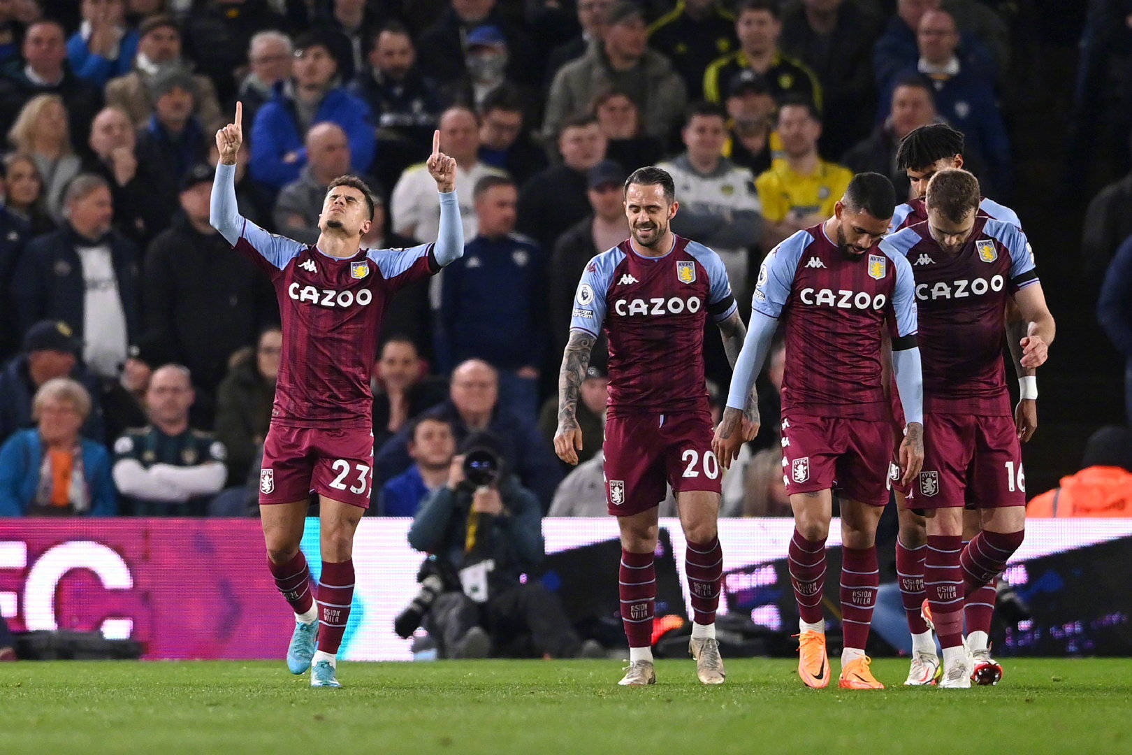 诺兰深情回忆纽卡斯尔：圣詹姆斯公园是足球的教堂，球迷之爱无与伦比.