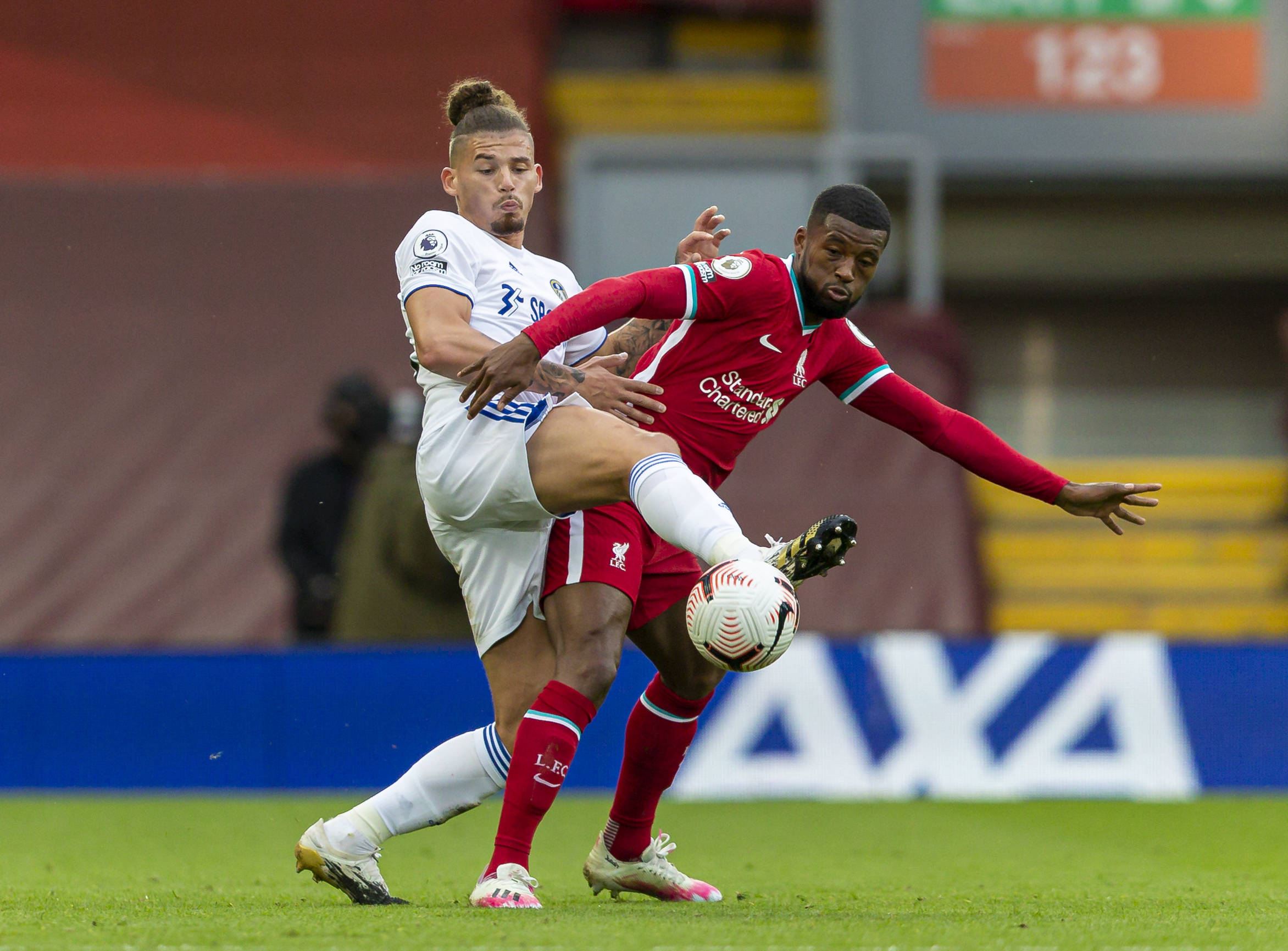 术显得尤为 术显得尤为