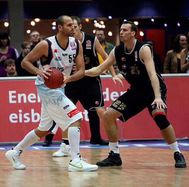 有些则以沉 有些则以沉