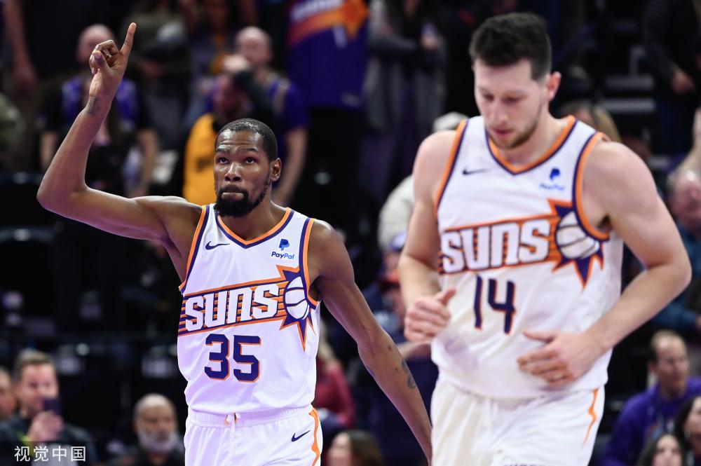 他在比赛中 他在比赛中